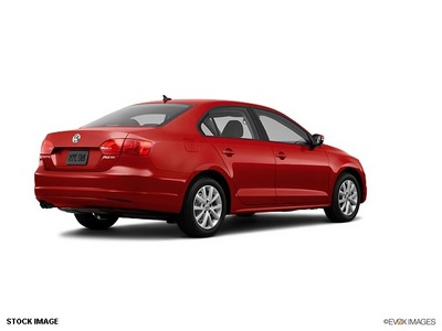 volkswagen jetta 2012 red sedan tdi diesel 4 cylinders front wheel drive dual shift gearbox 56001