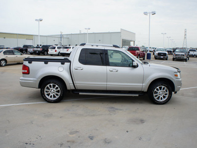 ford explorer sport trac 2007 silver suv limited gasoline 6 cylinders rear wheel drive automatic with overdrive 76108