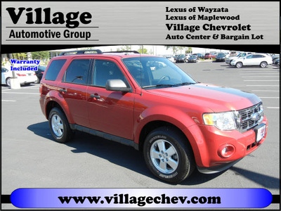 ford escape 2010 red suv xlt gasoline 4 cylinders all whee drive 6 speed automatic 55391