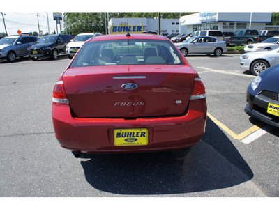 ford focus 2009 sangria red sedan se gasoline 4 cylinders front wheel drive automatic 07724