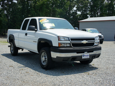 chevrolet silverado 2500hd classic 2007 white pickup truck work truck gasoline 8 cylinders rear wheel drive automatic 27569