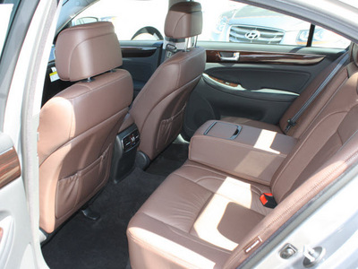 hyundai genesis 2012 gray sedan 3 8l v6 gasoline 6 cylinders rear wheel drive automatic 94010