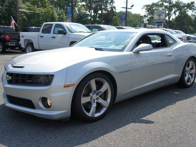 chevrolet camaro 2010 silver coupe ss gasoline 8 cylinders rear wheel drive not specified 07507