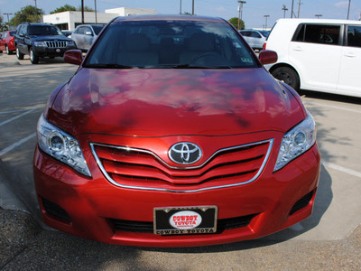 toyota camry 2010 red sedan le 4 cylinders front wheel drive automatic 75228