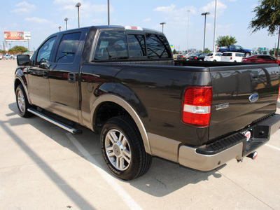 ford f 150 2005 brown lariat gasoline 8 cylinders rear wheel drive automatic 75228