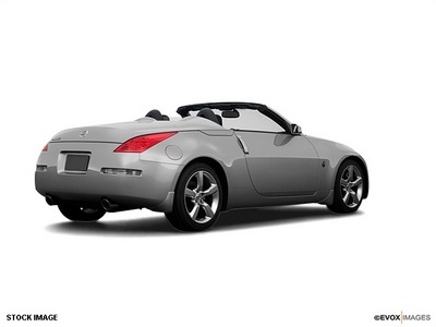 nissan 350z 2008 silver touring gasoline 6 cylinders rear wheel drive automatic 34788
