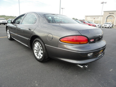 chrysler concorde 2004 grey sedan limited gasoline 6 cylinders front wheel drive 4 speed automatic 60915