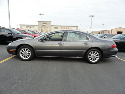 chrysler concorde 2004 grey sedan limited gasoline 6 cylinders front wheel drive 4 speed automatic 60915