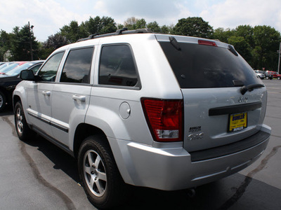 jeep grand cherokee 2008 silver suv laredo gasoline 6 cylinders 4 wheel drive automatic 07730