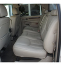 cadillac escalade ext 2004 white suv gasoline 8 cylinders all whee drive automatic with overdrive 08844