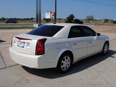 cadillac cts 2007 white sedan gasoline 6 cylinders rear wheel drive automatic 76087