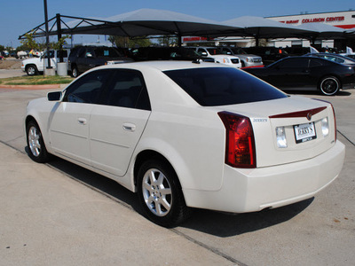 cadillac cts 2007 white sedan gasoline 6 cylinders rear wheel drive automatic 76087