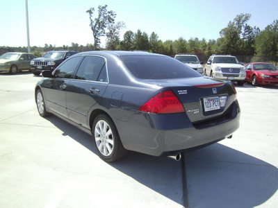 honda accord 2007 silver sedan special edition v 6 gasoline 6 cylinders front wheel drive automatic 75503