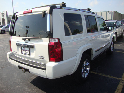 jeep commander 2006 white suv limited flex fuel 8 cylinders 4 wheel drive automatic with overdrive 60443