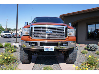 ford f 250 super duty 2006 orange xlt diesel 8 cylinders 4 wheel drive automatic with overdrive 99352