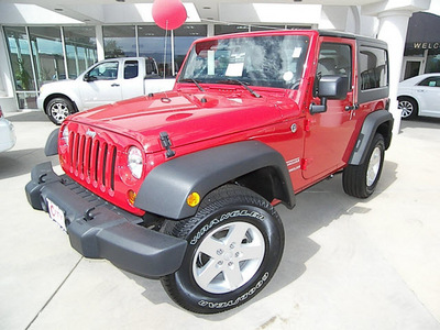 jeep wrangler 2011 red suv sport gasoline 6 cylinders 4 wheel drive 6 speed manual 81212