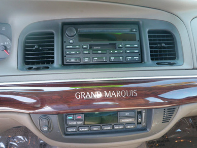 mercury grand marquis 2003 gold sedan ls premium gasoline 8 cylinders sohc rear wheel drive automatic 32401