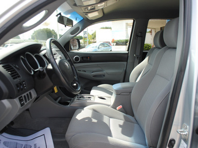 toyota tacoma 2008 silver v6 gasoline 6 cylinders 4 wheel drive automatic 27591