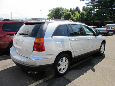 chrysler pacifica 2005 silver suv touring gasoline 6 cylinders all whee drive automatic 13502