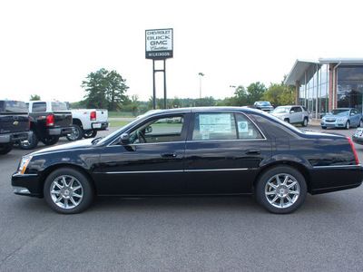 cadillac dts 2011 black sedan luxury collection gasoline 8 cylinders front wheel drive automatic 27330