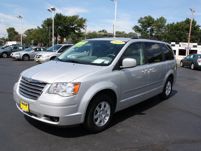 chrysler town and country 2010 silver van touring gasoline 6 cylinders front wheel drive automatic 07730