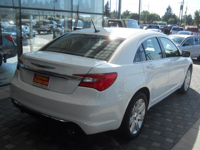 chrysler 200 2011 white sedan touring flex fuel 6 cylinders front wheel drive shiftable automatic 99212