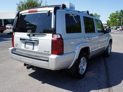 jeep commander 2007 silver suv limited flex fuel 8 cylinders 4 wheel drive shiftable automatic 46168