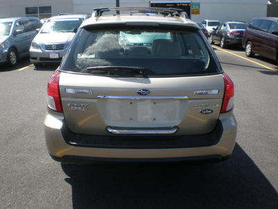 subaru outback 2008 gold wagon 2 5i gasoline 4 cylinders all whee drive automatic 13502