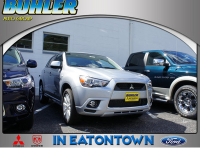 mitsubishi outlander sport 2011 silver se gasoline 4 cylinders all whee drive automatic 07724