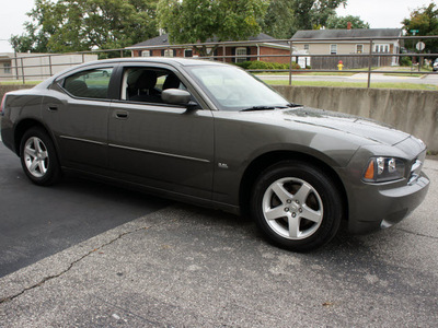 dodge charger 2010 grey sedan gasoline 6 cylinders rear wheel drive automatic 47130