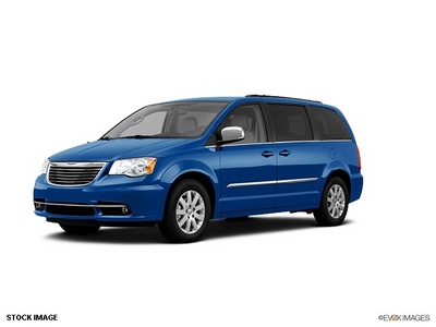 chrysler town and country 2011 blue van touring l flex fuel 6 cylinders front wheel drive 6 speed automatic 47130