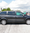 chrysler town and country 2012 pav dk  charcoal pe van flex fuel 6 cylinders front wheel drive automatic 33021