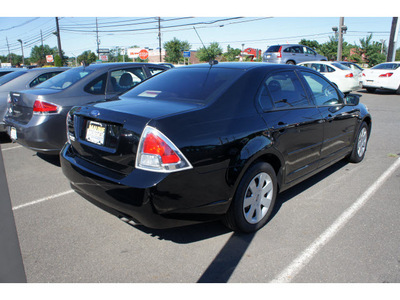 ford fusion 2008 black sedan i4 gasoline 4 cylinders front wheel drive automatic with overdrive 08902