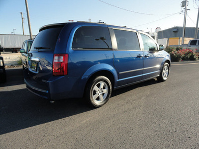 dodge grand caravan 2010 blue van sxt gasoline 6 cylinders front wheel drive 6 speed automatic 60915