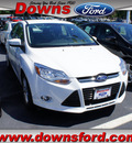 ford focus 2012 white sedan se gasoline 4 cylinders front wheel drive automatic with overdrive 08753