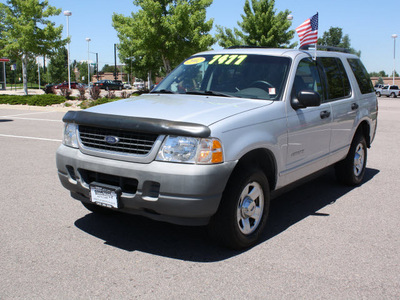 ford explorer 2002 silver suv xls gasoline 6 cylinders 4 wheel drive automatic 80126