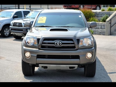 toyota tacoma 2009 v6 gasoline 6 cylinders 4 wheel drive 5 speed with overdrive 46219