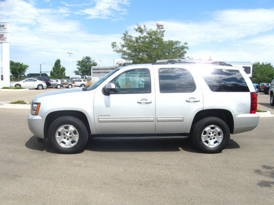 chevrolet tahoe 2011 silver suv lt flex fuel 8 cylinders 4 wheel drive automatic 80504