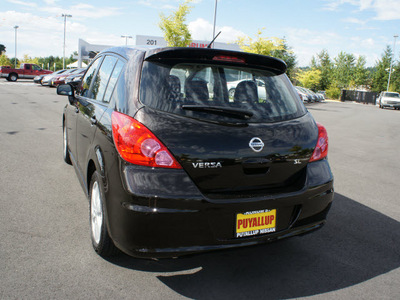 nissan versa 2011 dk  brown hatchback sl gasoline 4 cylinders front wheel drive automatic with overdrive 98371