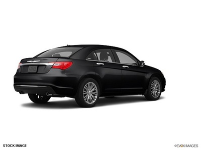 chrysler 200 2011 px8 black clear coa sedan flex fuel 6 cylinders front wheel drive automatic 33021