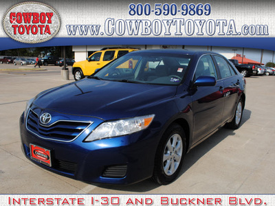 toyota camry 2010 dk  blue sedan le 4 cylinders front wheel drive automatic 75228
