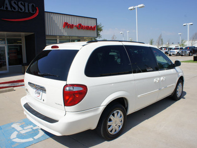 chrysler town and country 2007 white van touring gasoline 6 cylinders front wheel drive automatic 76210