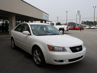 hyundai sonata 2007 white sedan se gasoline 6 cylinders front wheel drive automatic 27215