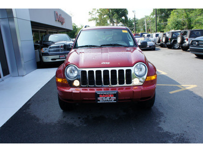 jeep liberty 2007 red suv limited gasoline 6 cylinders 4 wheel drive automatic with overdrive 08844