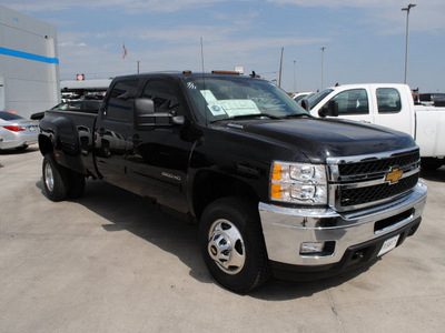 chevrolet silverado 3500hd 2011 black ltz diesel 8 cylinders 2 wheel drive allison 76087