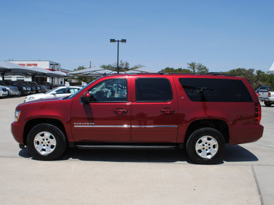 chevrolet suburban 2011 red suv lt flex fuel 8 cylinders 2 wheel drive automatic 76087