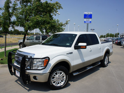 ford f 150 2010 white lariat flex fuel 8 cylinders 4 wheel drive automatic 76205