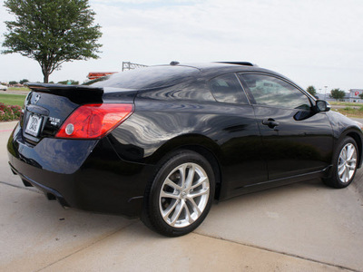 nissan altima 2011 black coupe 3 5 sr gasoline 6 cylinders front wheel drive automatic 76018