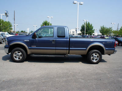 ford f 250 super duty 2006 blue lariat diesel 8 cylinders 4 wheel drive automatic with overdrive 46168