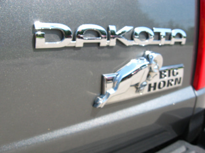 dodge dakota 2010 dk  gray 4x4 big horn gasoline 6 cylinders 4 wheel drive automatic 45840